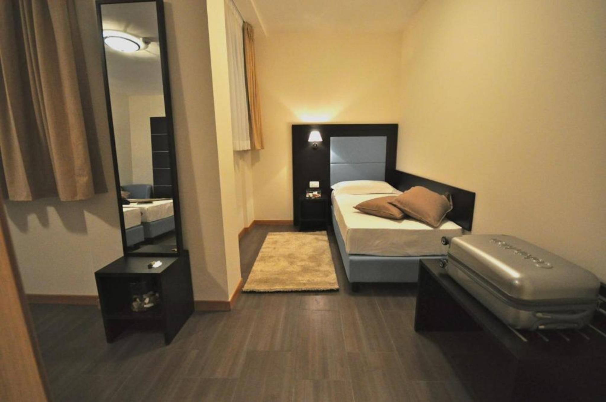 Quad Room