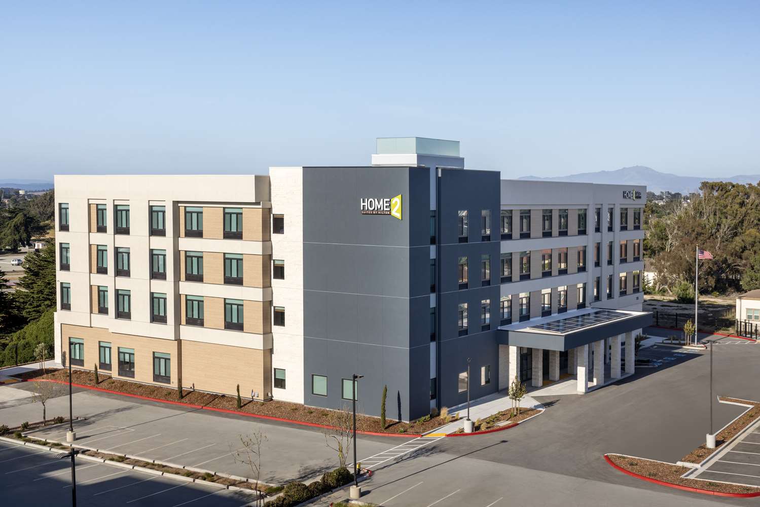 Home2 Suites By Hilton Marina 2