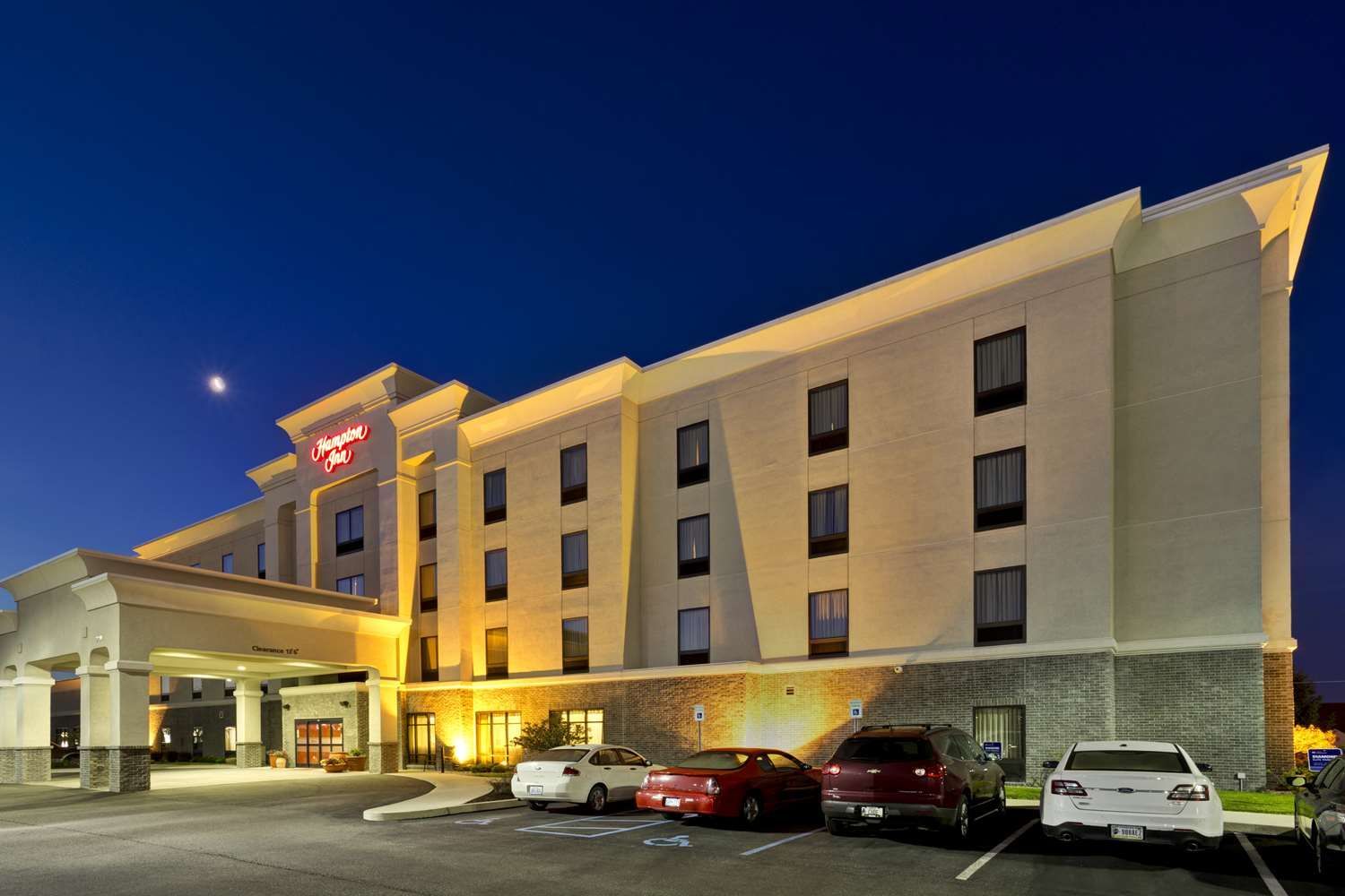 Hampton Inn Ft. Wayne/Dupont Road 2