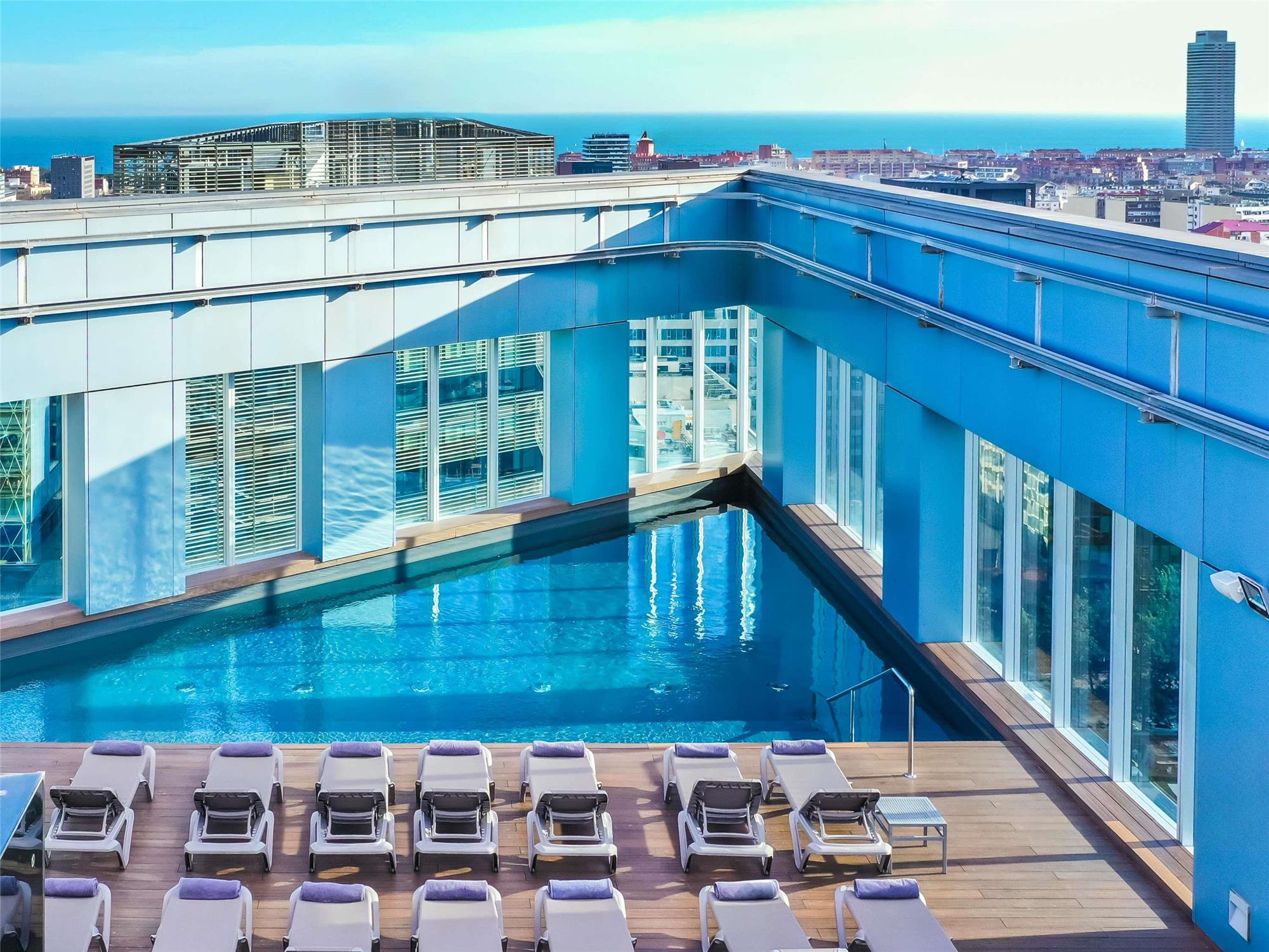 Novotel Barcelona City 1