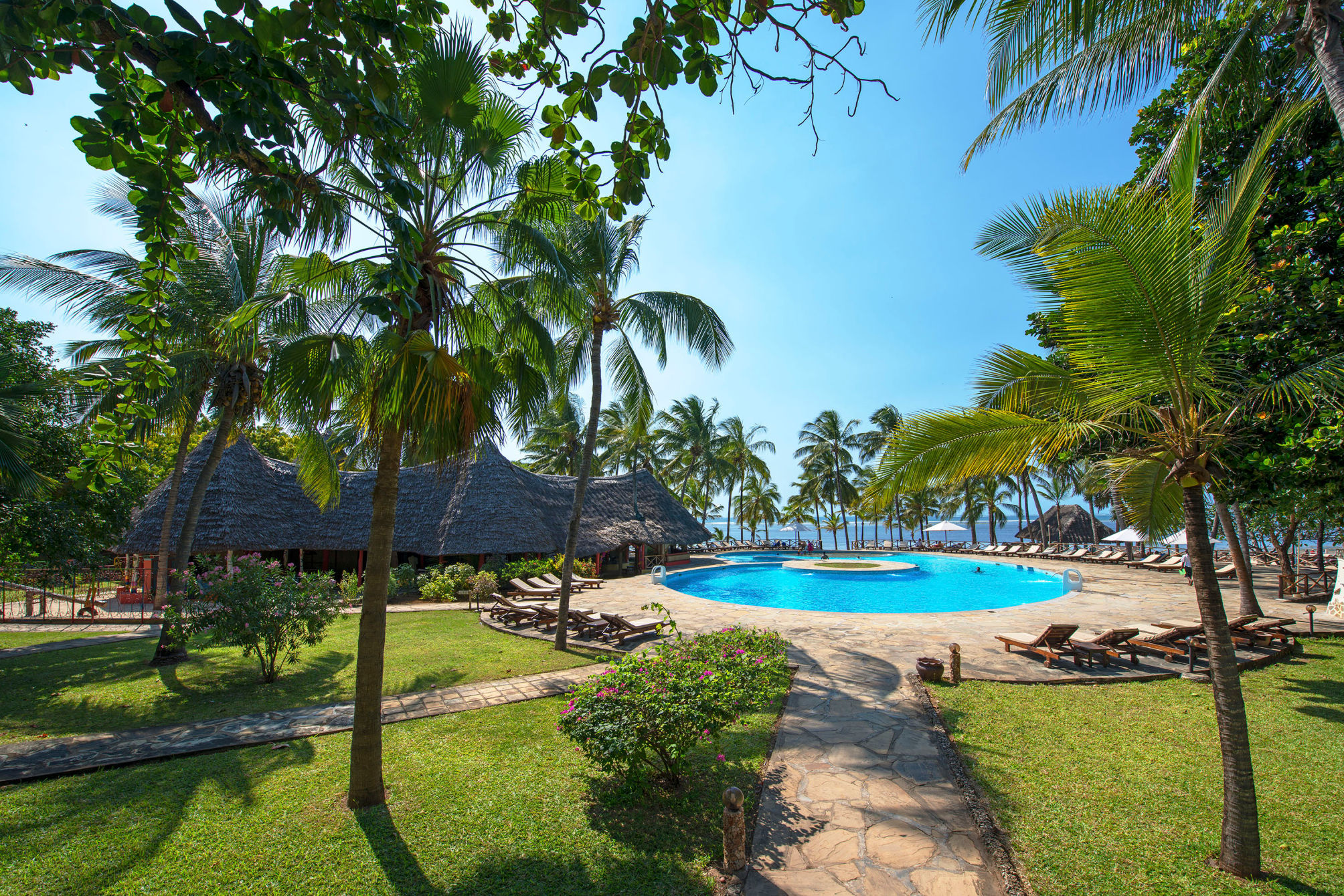 Sandies Tropical Village 2