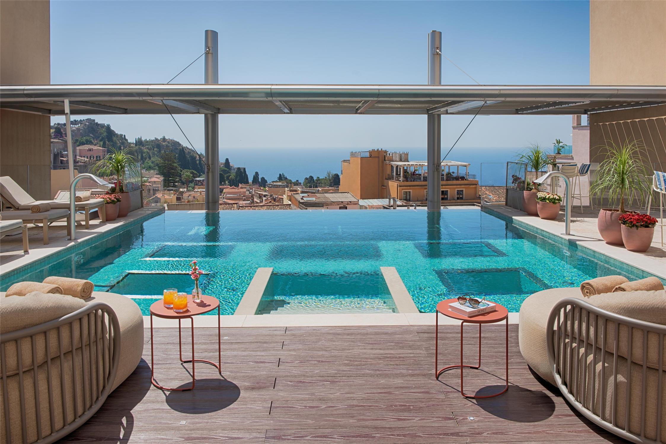 NH Collection Taormina 1