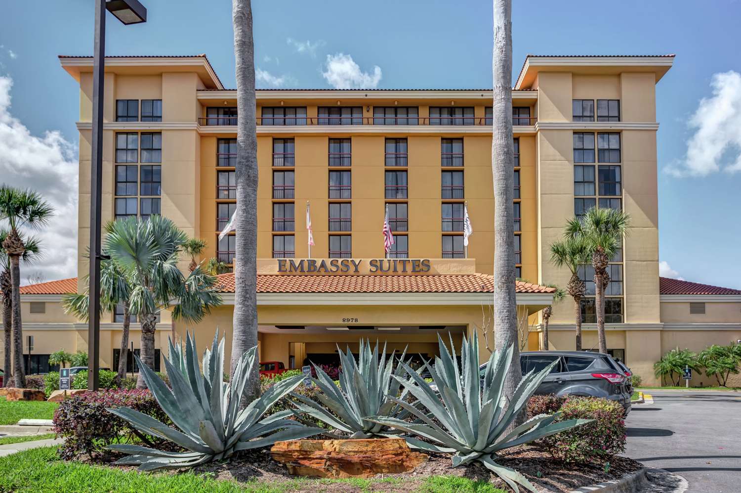Embassy Suites by Hilton Orlando International Drive Convention Center 1