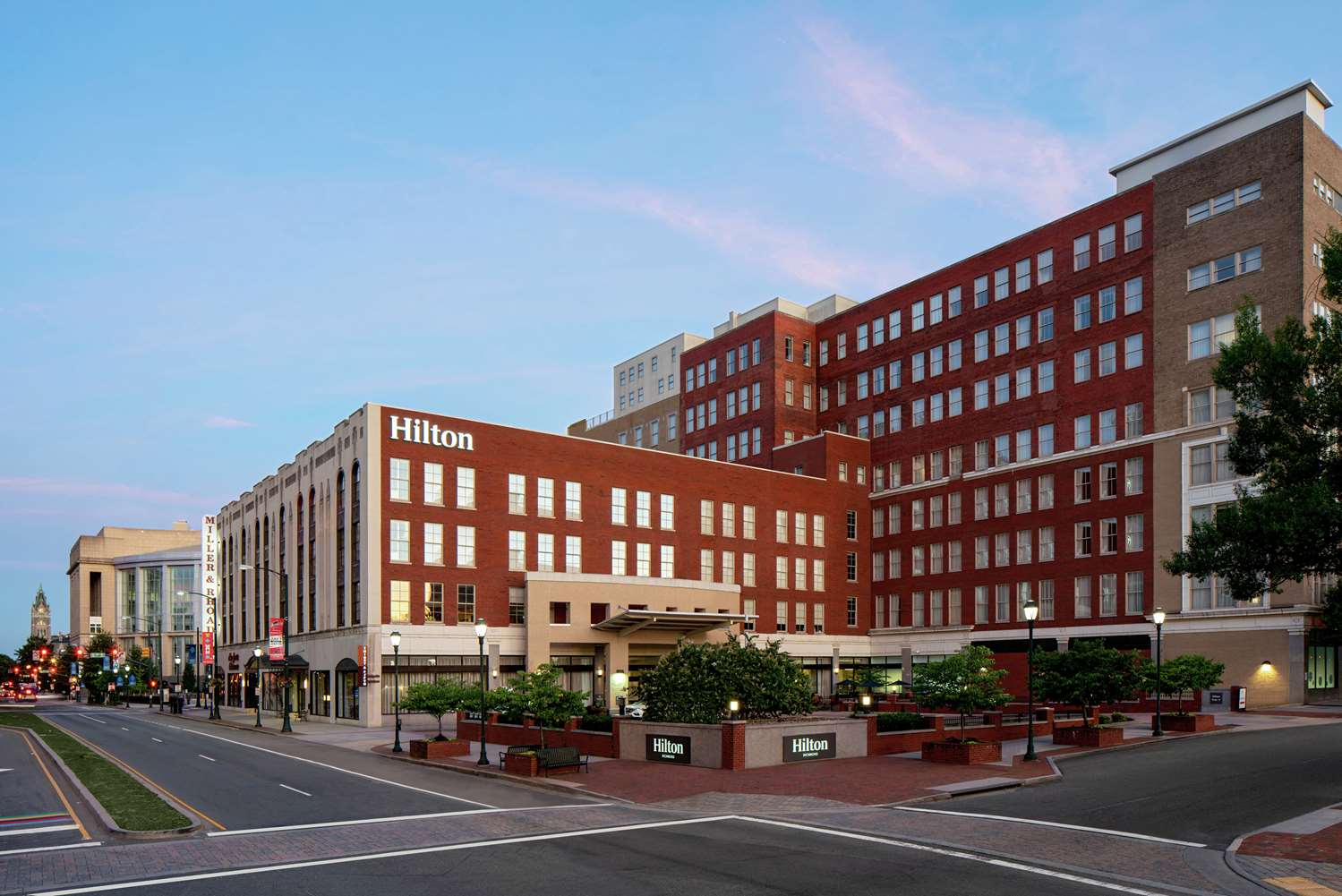 Hilton Richmond Downtown 1