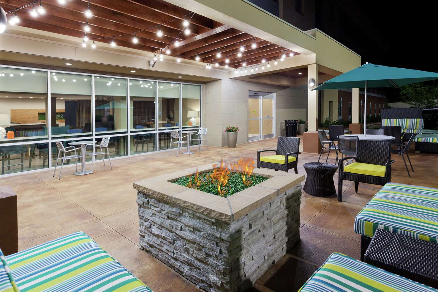 Home2 Suites By Hilton Birmingham Colonnade 2