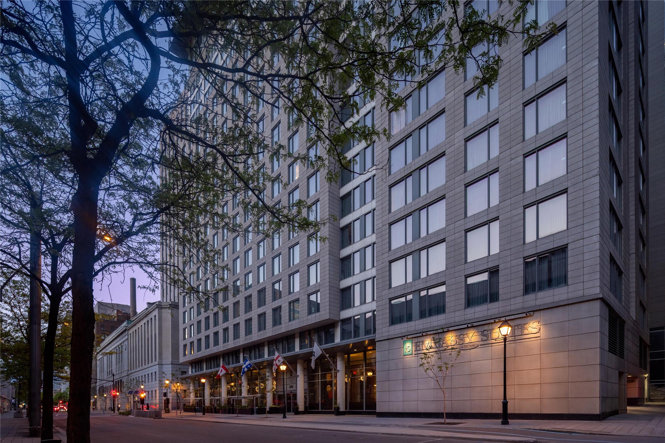 Embassy Suites by Hilton - Montreal 1