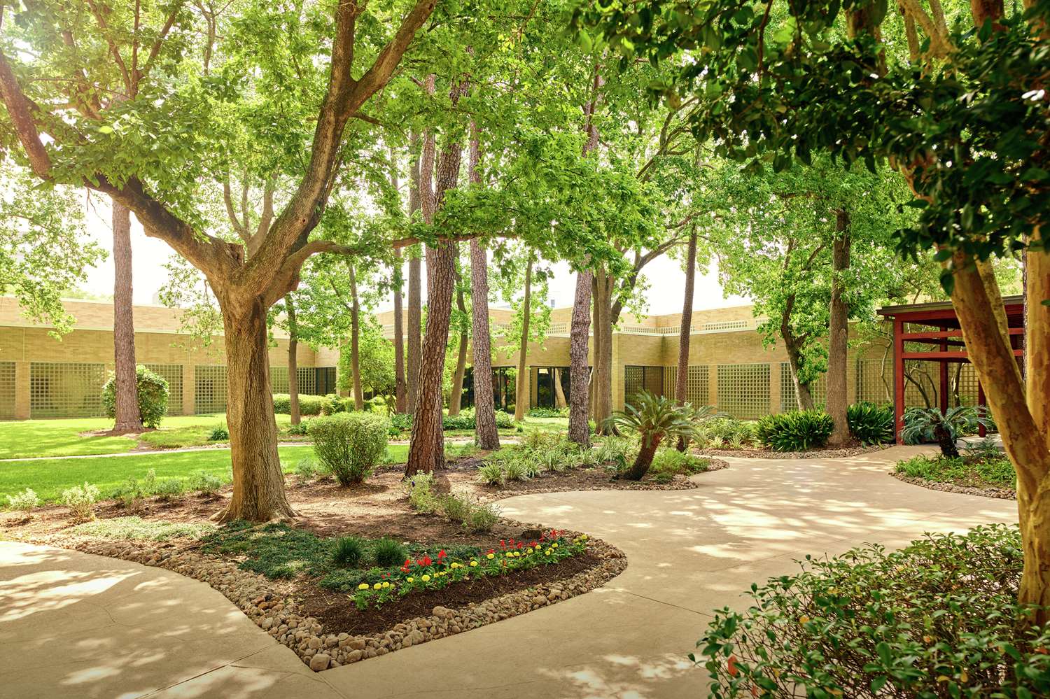 DoubleTree by Hilton Houston Intercontinental Airport 2
