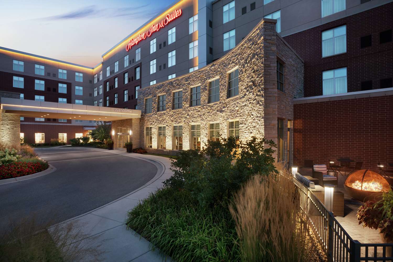 Hampton Inn & Suites Rosemont Chicago O'Hare 2
