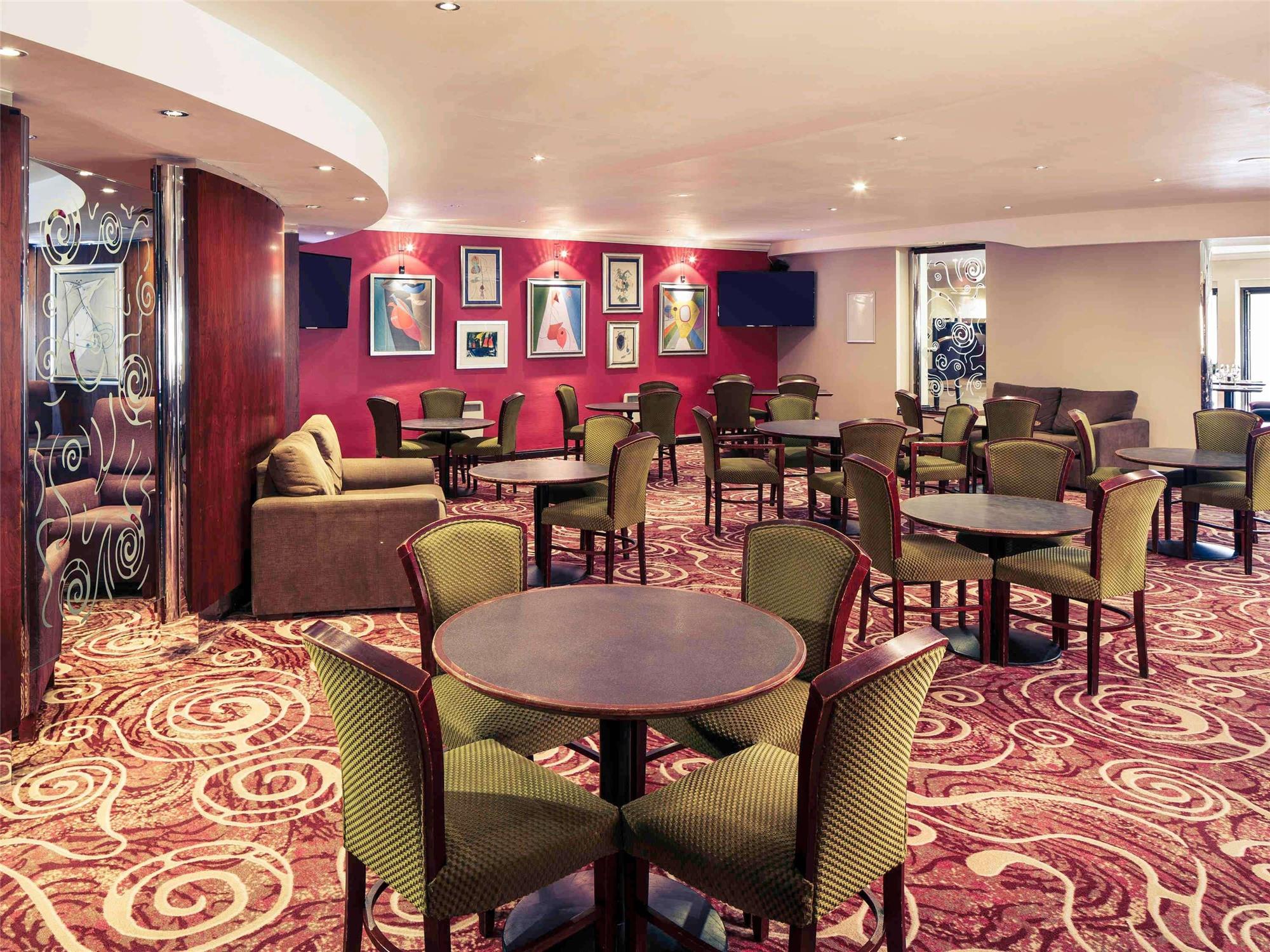 Mercure Livingston Hotel 1