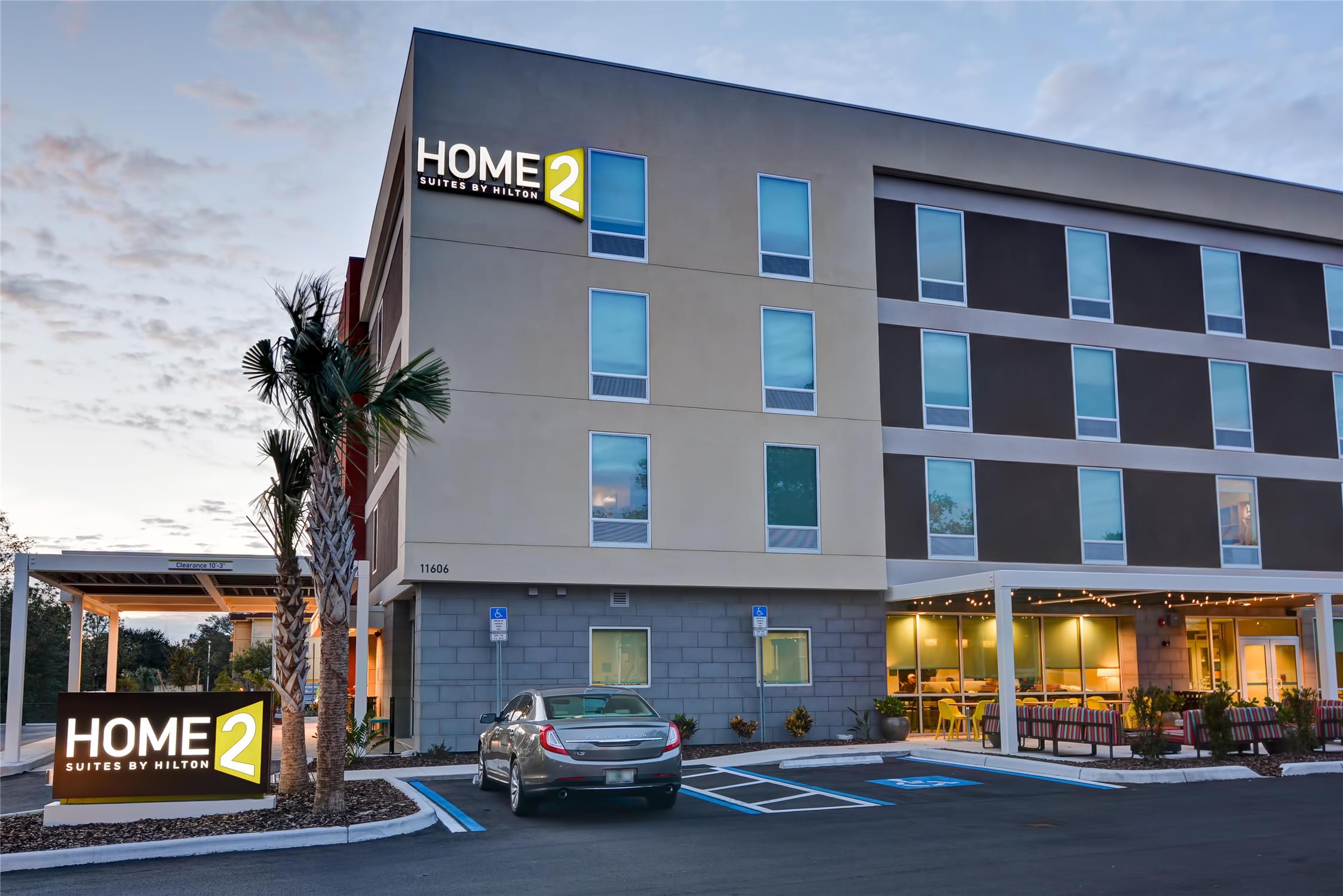 Home2 Suites By Hilton Tampa USF Near Busch Gardens 1