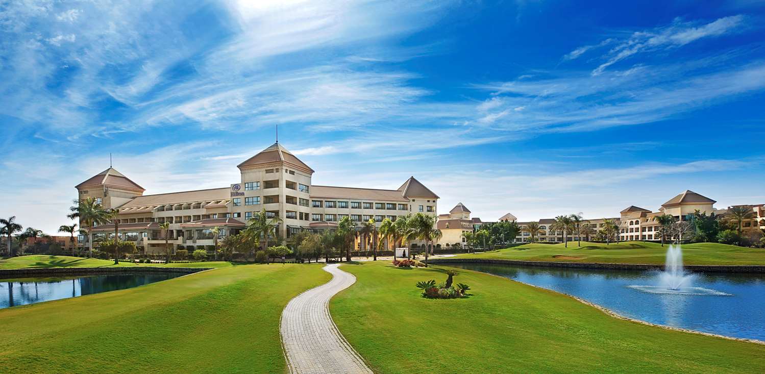 Hilton Pyramids Golf 2