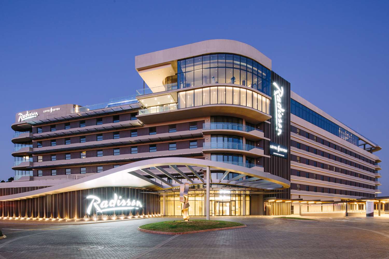 Radisson Hotel and Convention Centre OR Tambo Airport 1