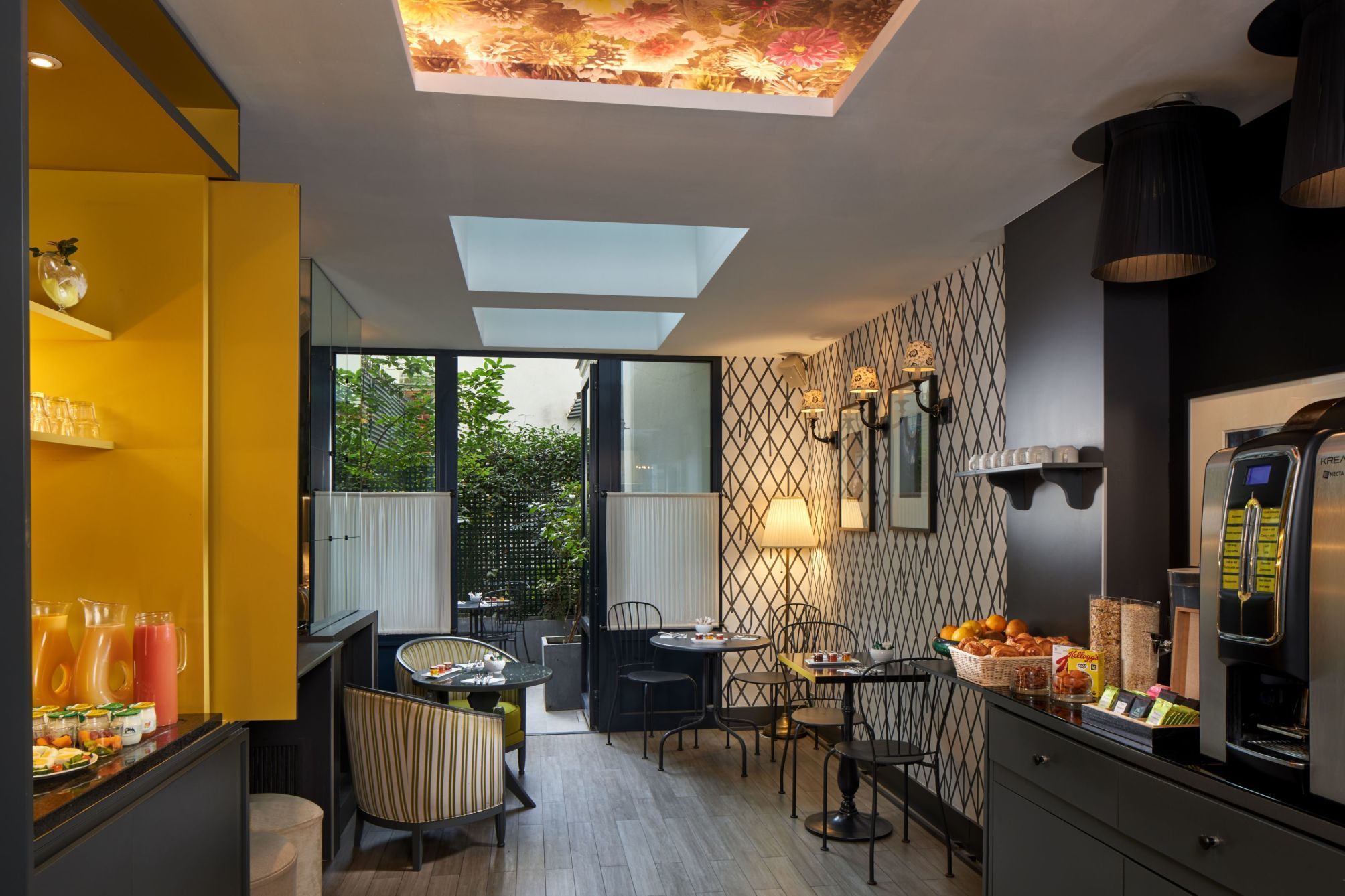 Les Plumes Hotel 2