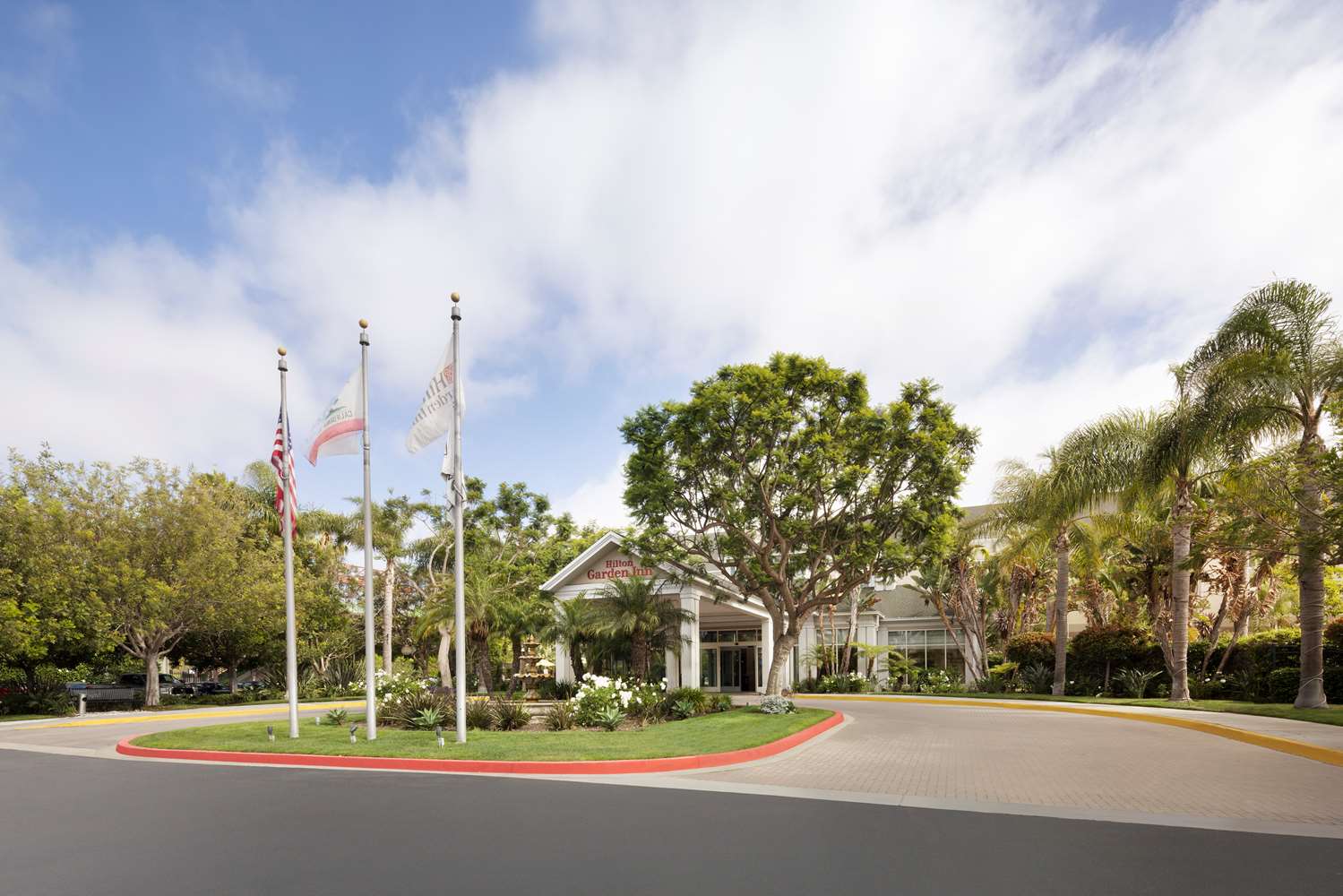 Hilton Garden Inn LAX/El Segundo 1