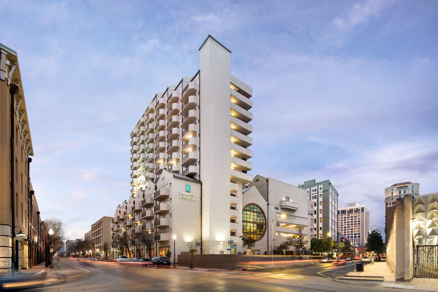 Embassy Suites by Hilton New Orleans 1