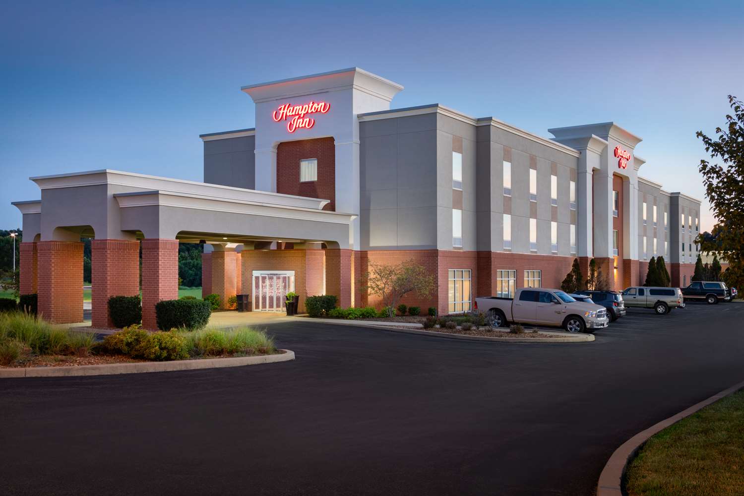Hampton Inn St. Louis-Columbia 2