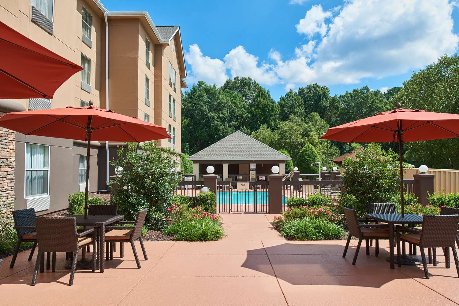 Hampton Inn & Suites Chapel Hill/Durham 2