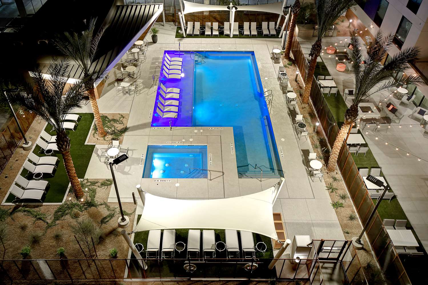 Home2 Suites by Hilton Las Vegas Convention Center - No Resort Fee 1