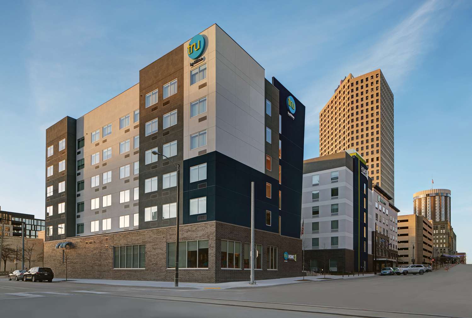 Tru By Hilton Milwaukee Downtown, WI 1