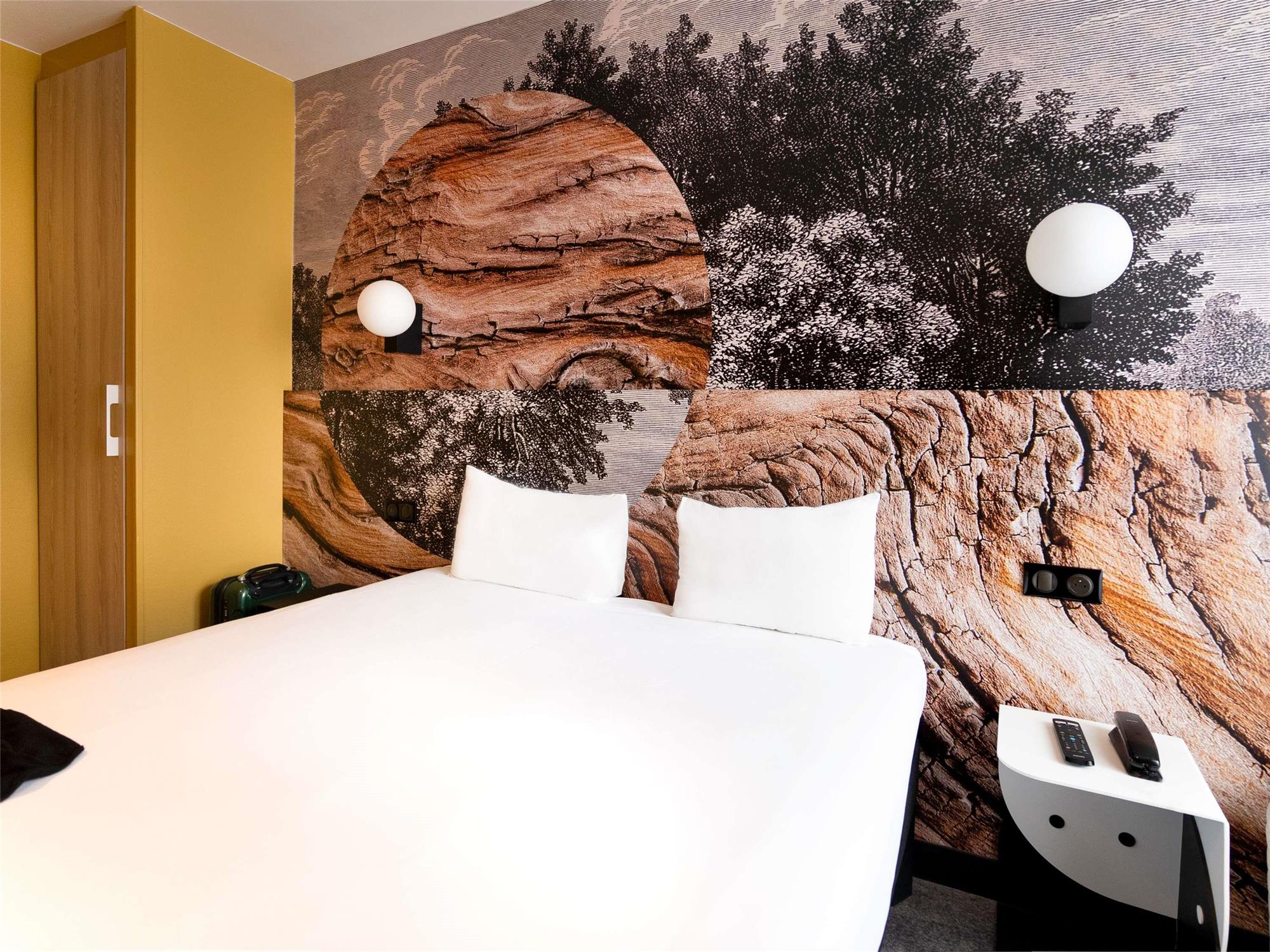 ibis styles Paris Montmartre Batignolles 1