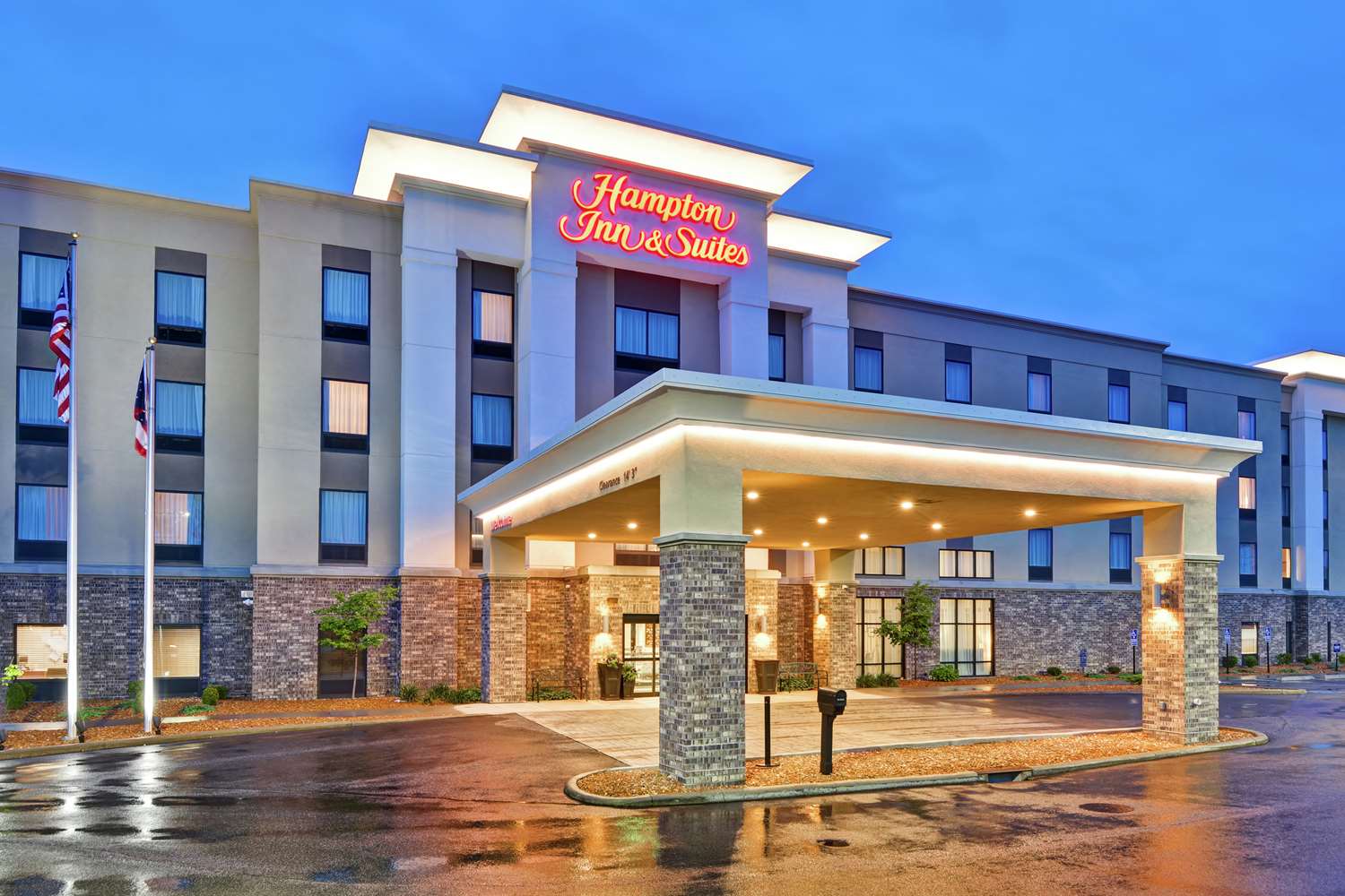Hampton Inn & Suites Ashland, OH 1