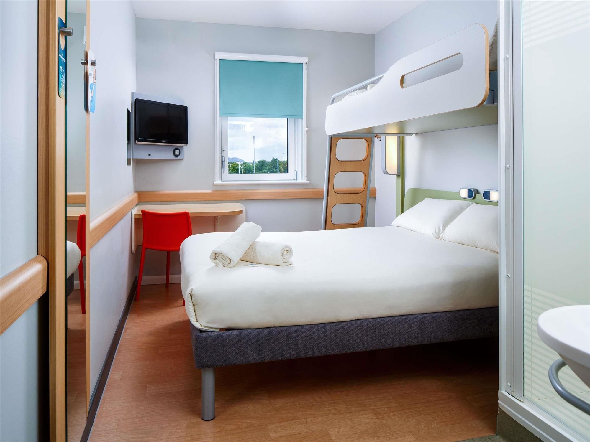 ibis budget Hotel Edinburgh Park 1