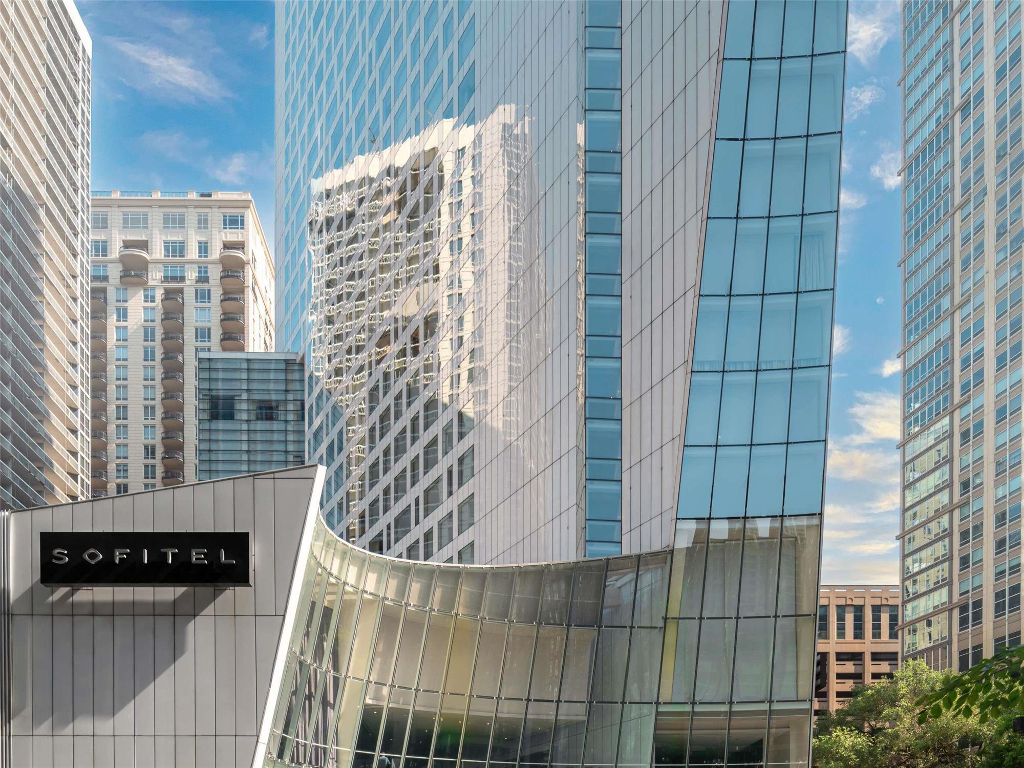 Sofitel Chicago Magnificent Mile 1