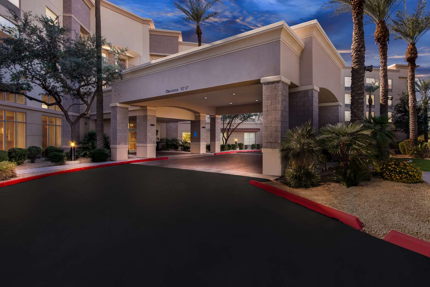 Hampton Inn & Suites Phoenix/Gilbert 2