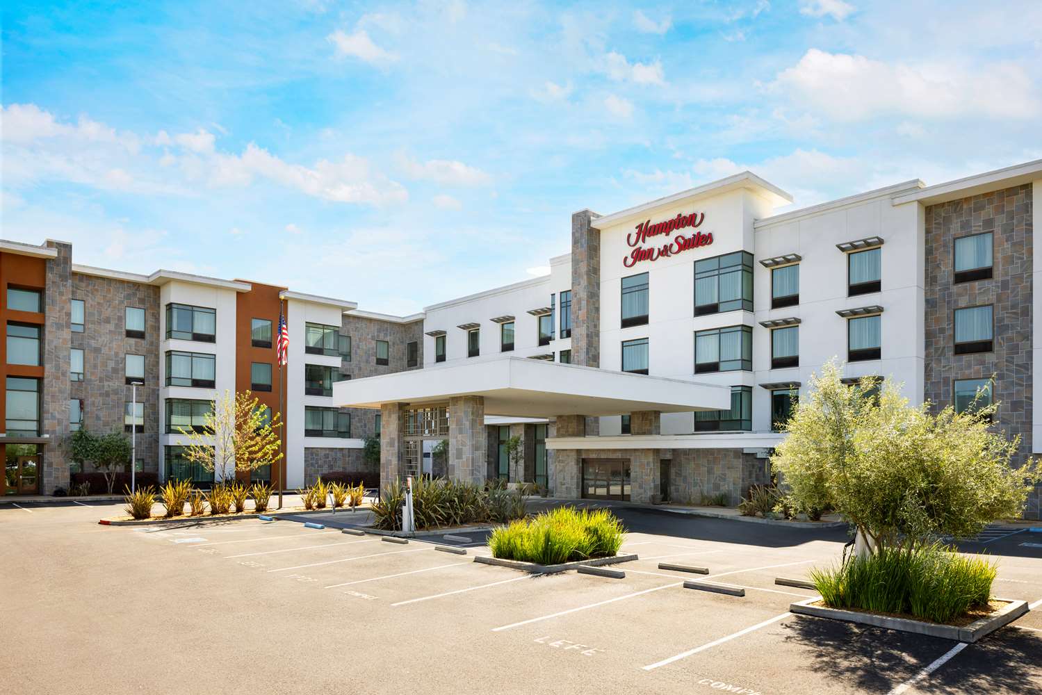 Hampton Inn & Suites - Napa, CA 1