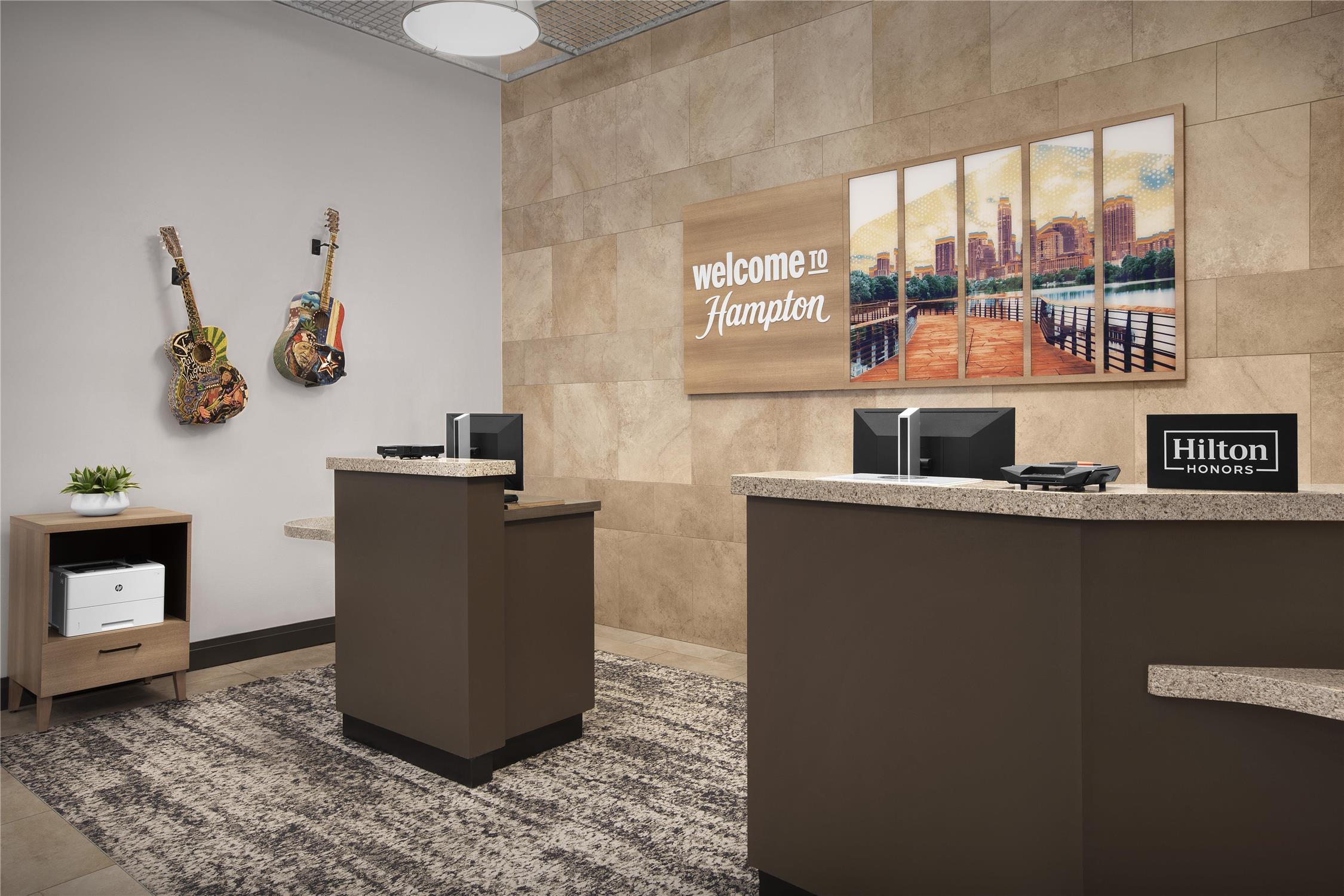 Hampton Inn & Suites Austin @ The University/Capitol, TX 1