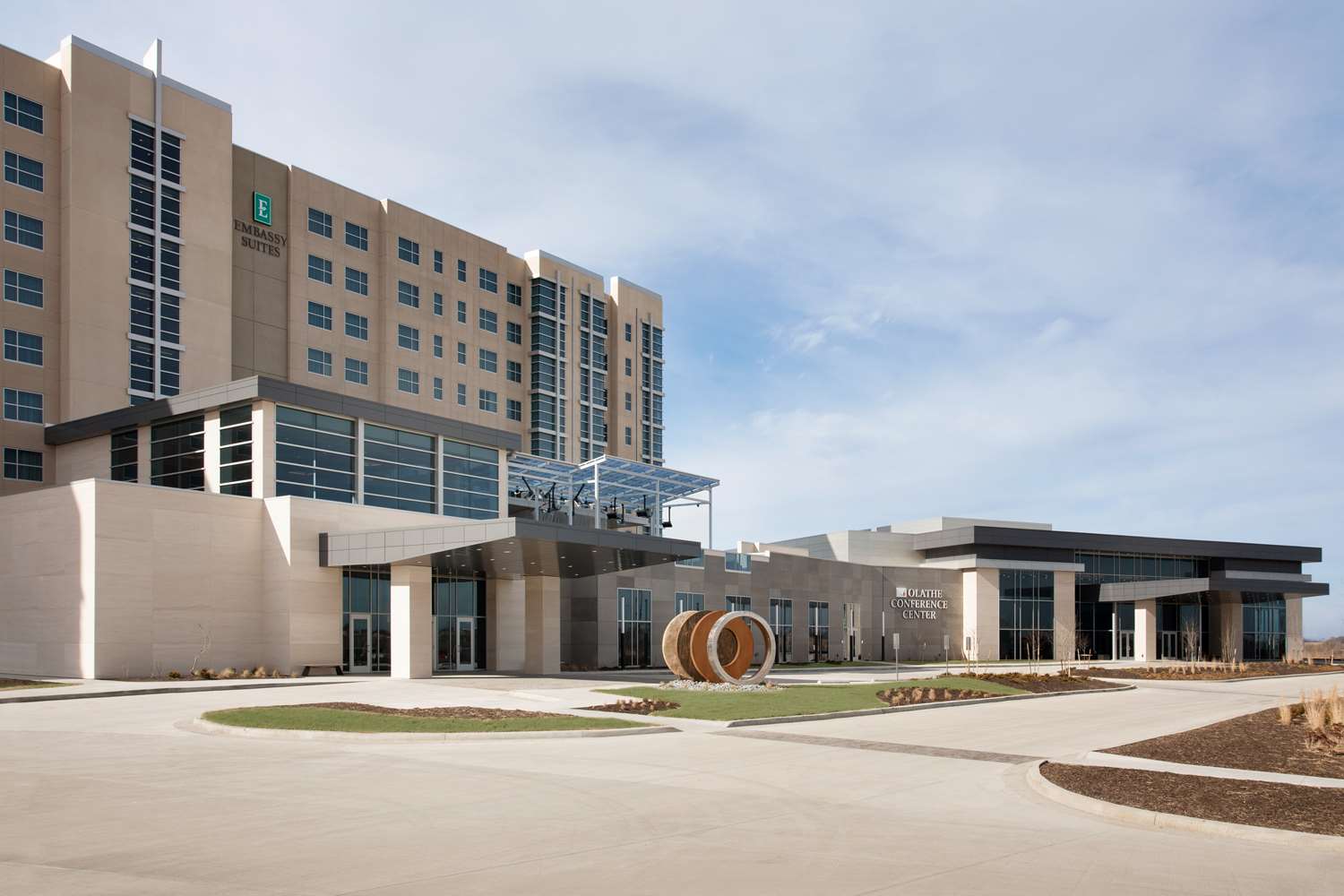 Embassy Suites by Hilton Kansas City/Olathe 2