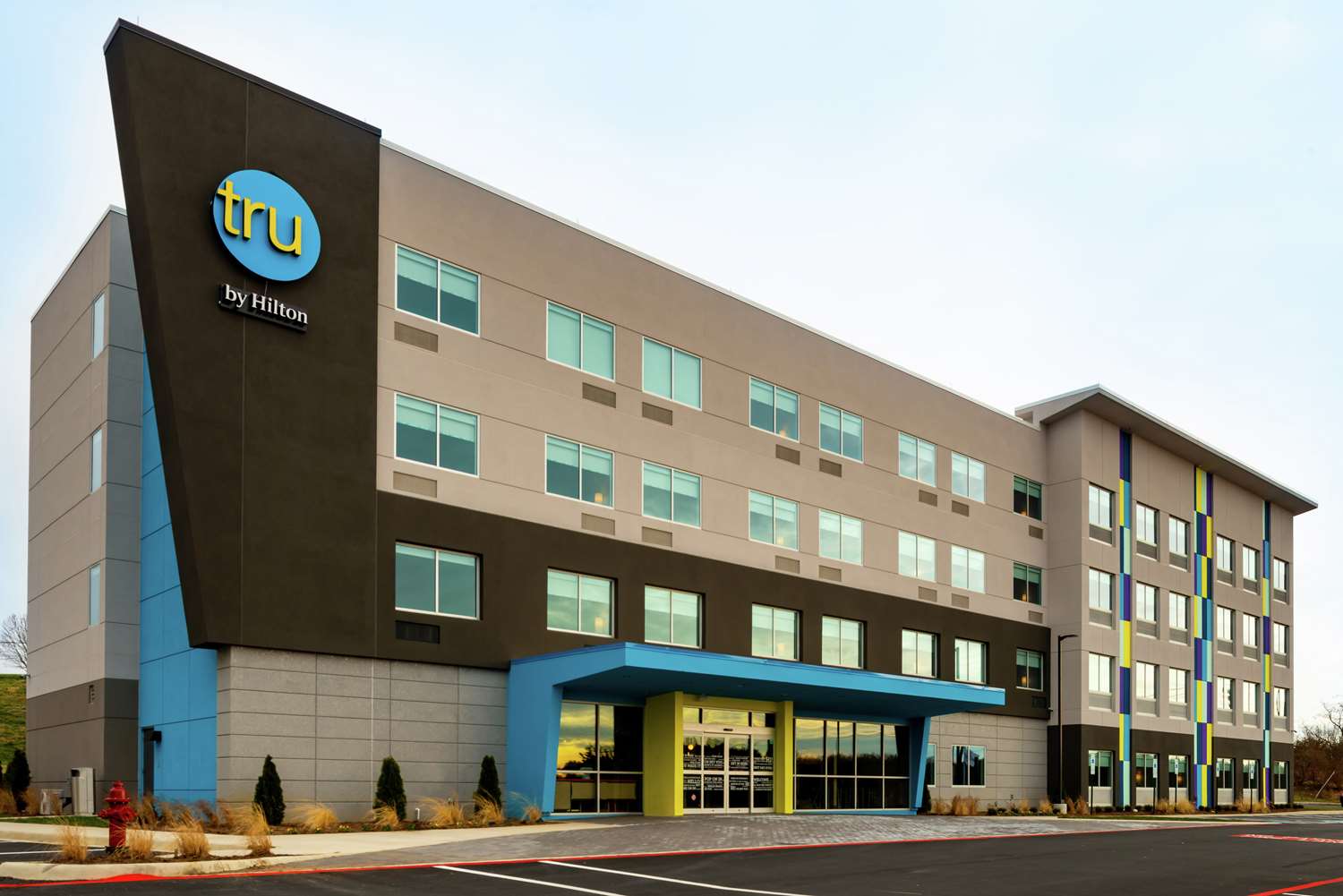 Tru By Hilton Staunton 1