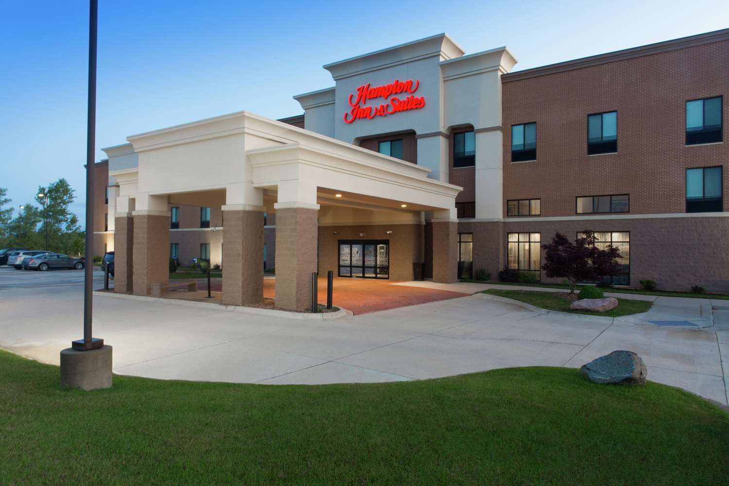 Hampton Inn & Suites Ankeny 1