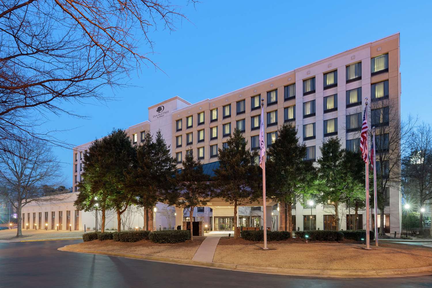 DoubleTree by Hilton Atlanta Airport 2