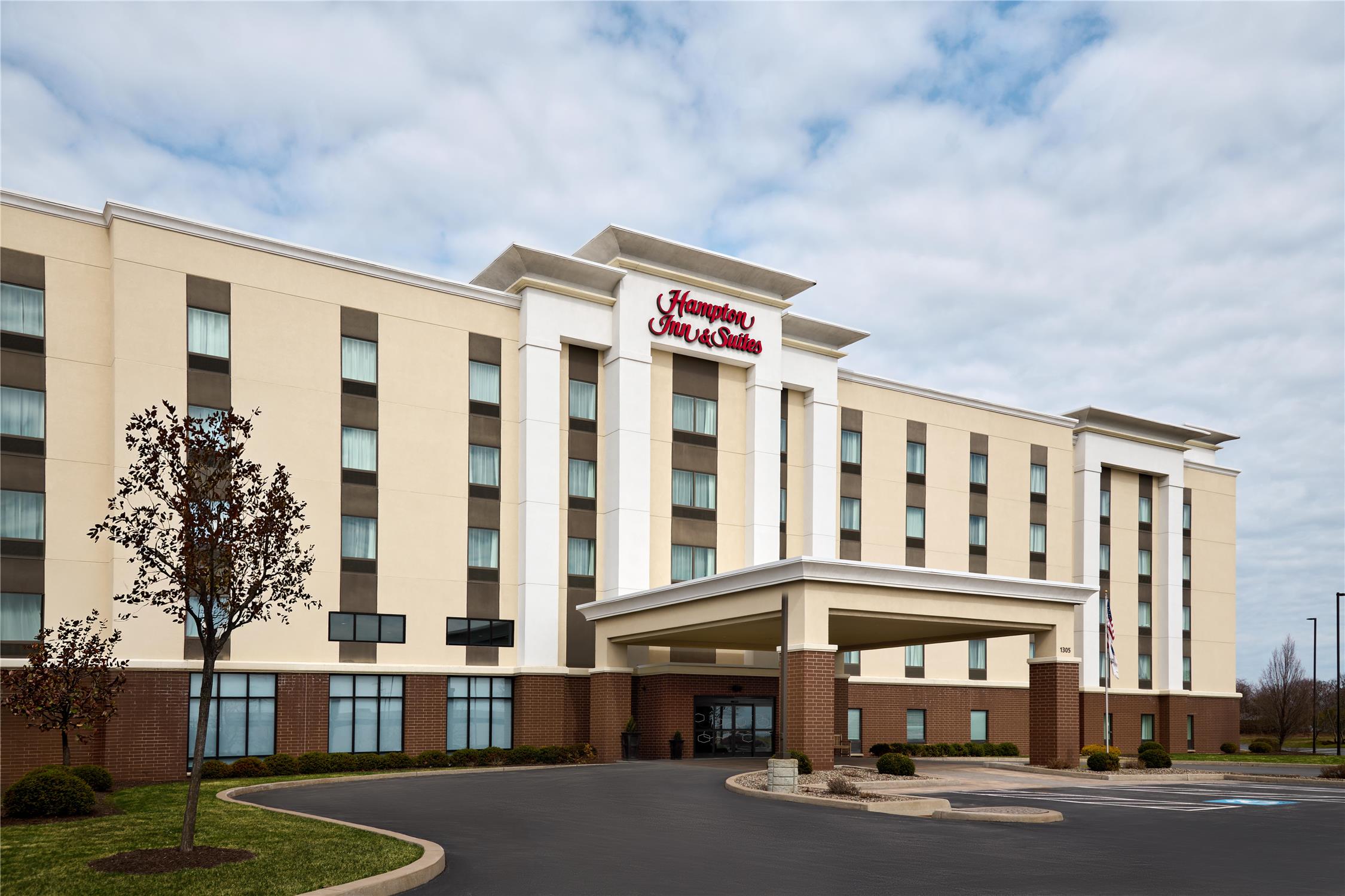Hampton Inn & Suites Syracuse North Airport Area 1