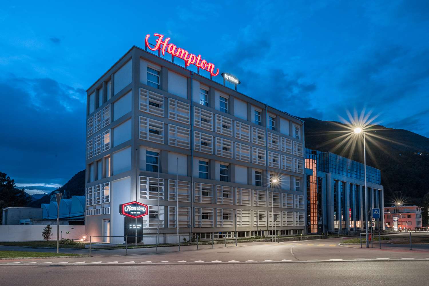 Hampton By Hilton Locarno 1