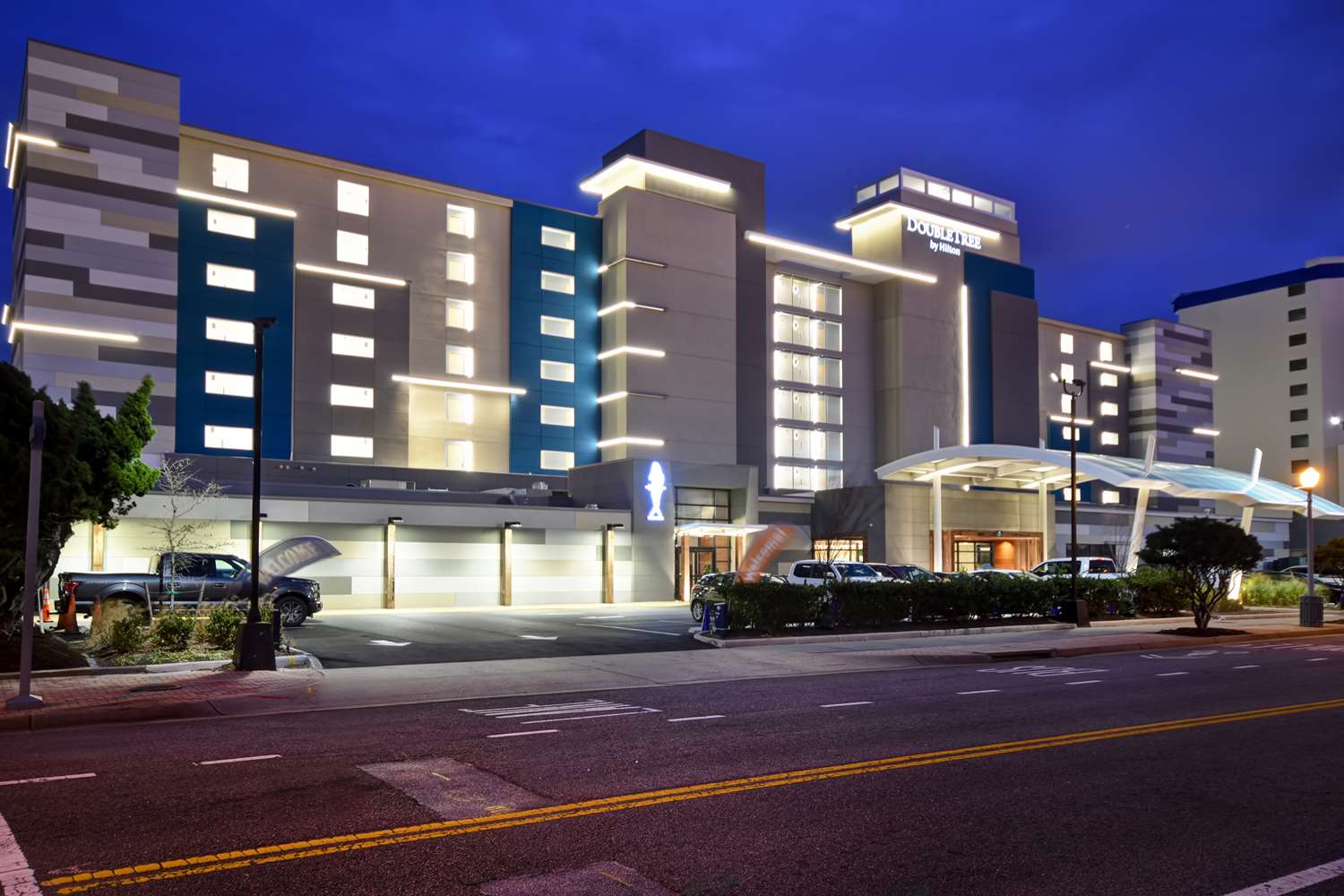 DoubleTree by Hilton Virginia Beach Oceanfront South 2