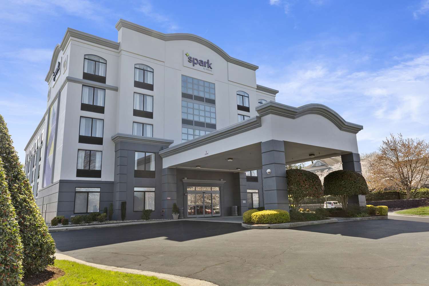 Spark by Hilton Greensboro 2