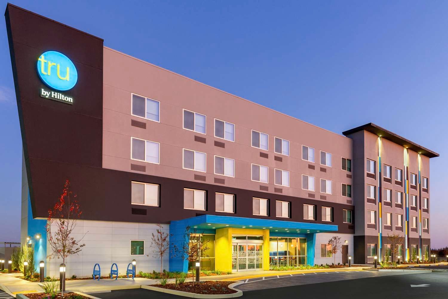Tru By Hilton Lodi 2
