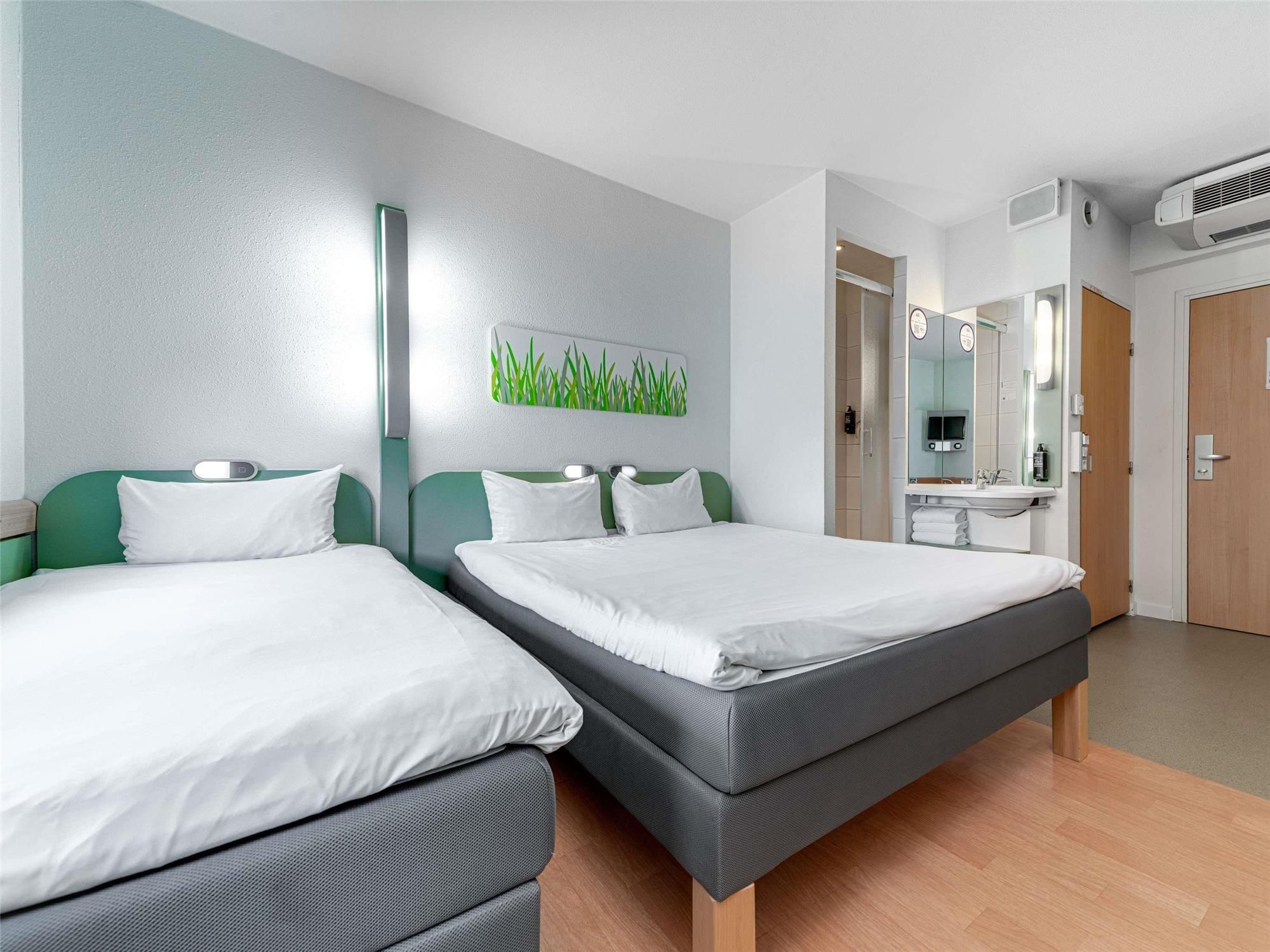 Standard double room