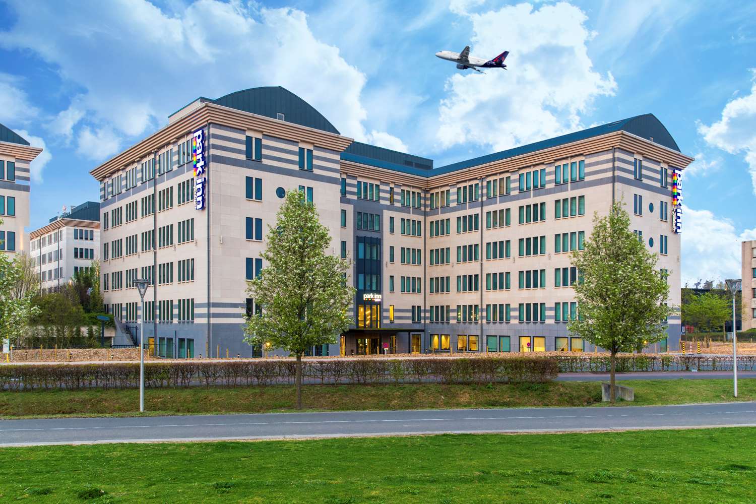 Park Inn By Radisson Brussels Airport 1