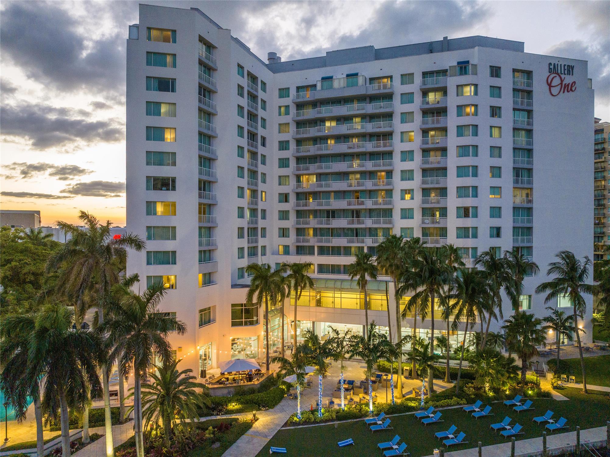 Luxury Apartments in Fort Lauderdale - Avi Lux Stay 1
