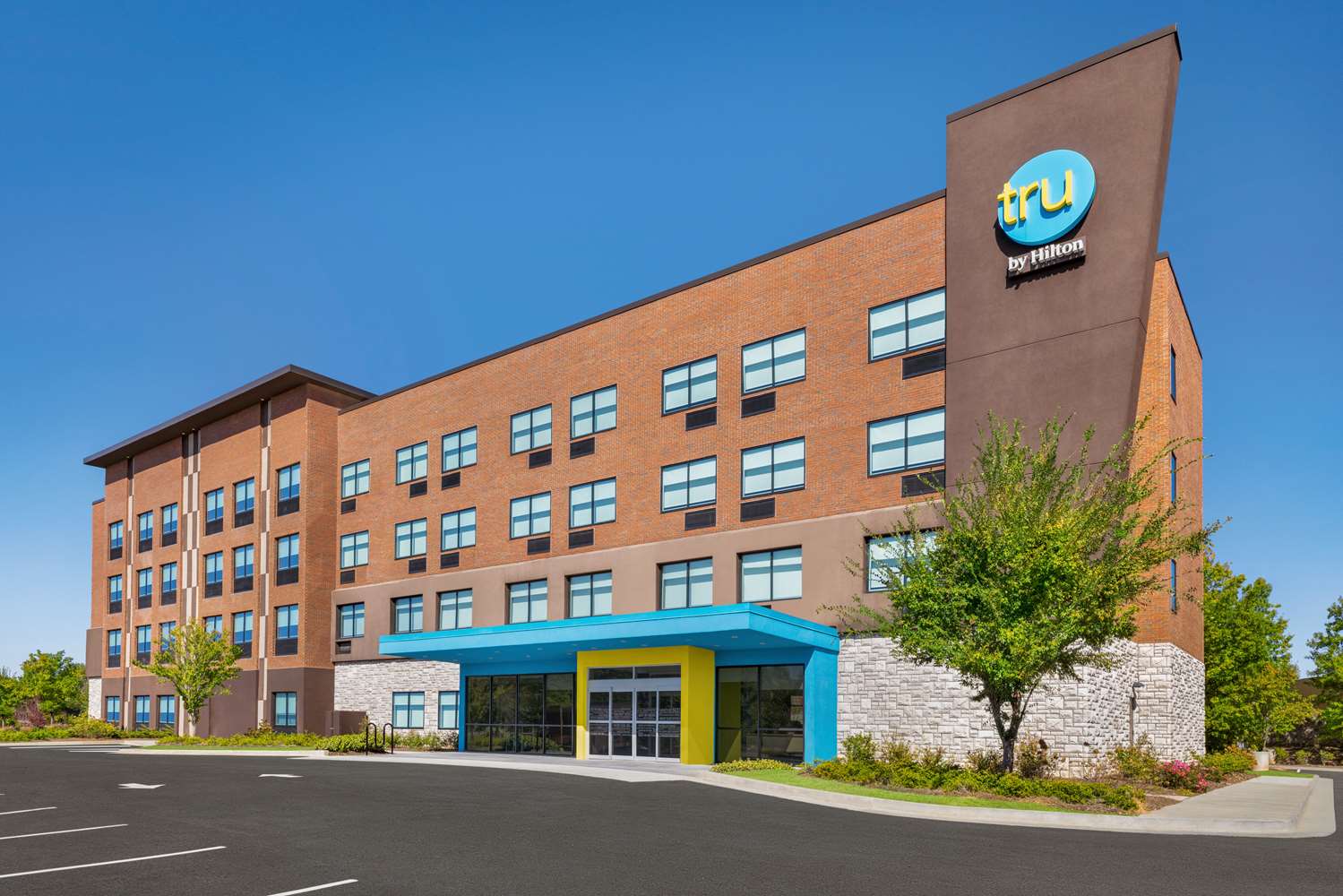 Tru Lawrenceville Atlanta I85 Sugarloaf 1