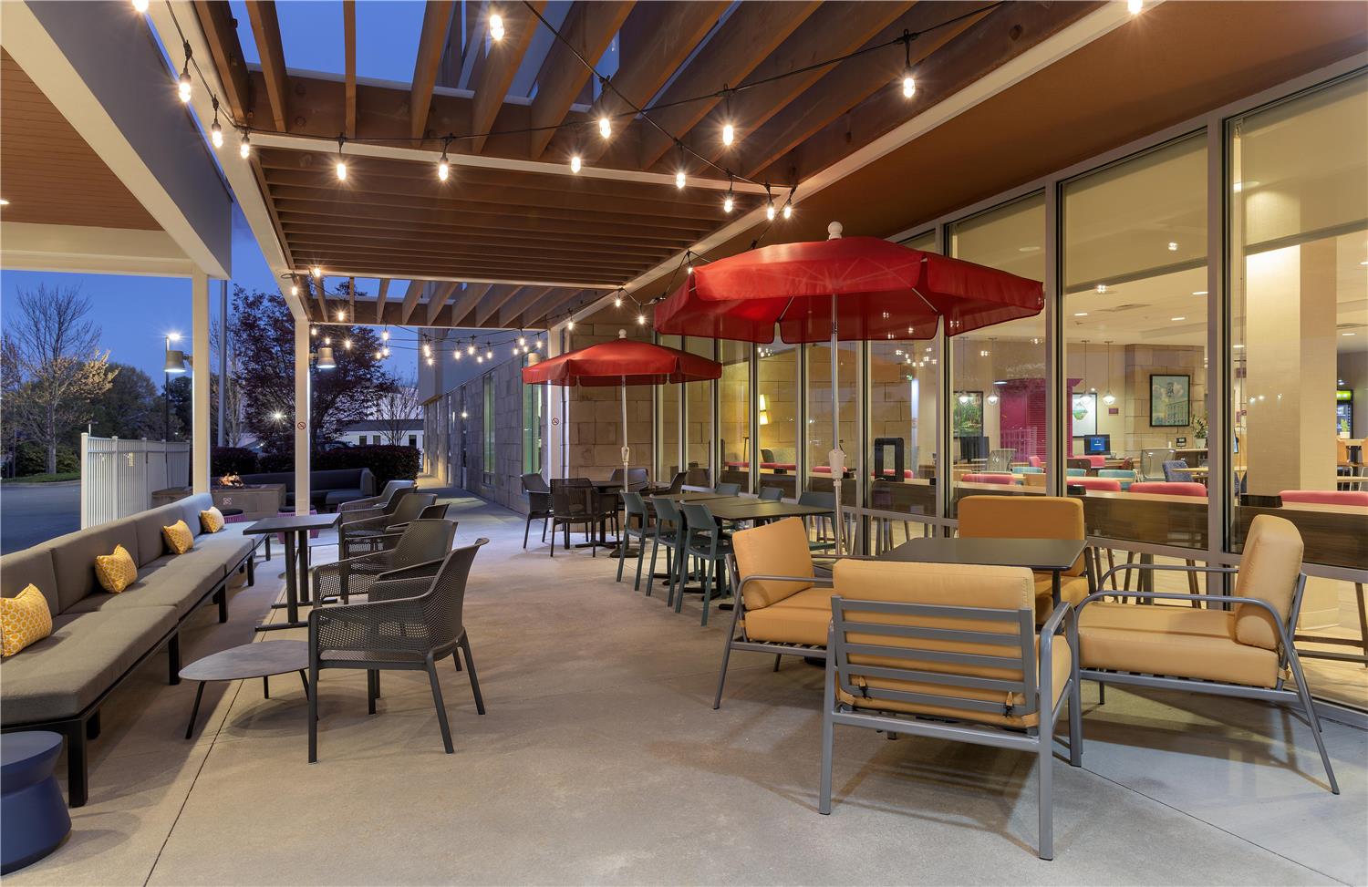 Home2 Suites by Hilton Greenville Airport 2