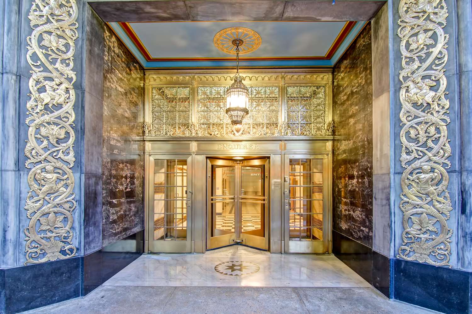 Homewood Suites by Hilton Cincinnati-Downtown 2