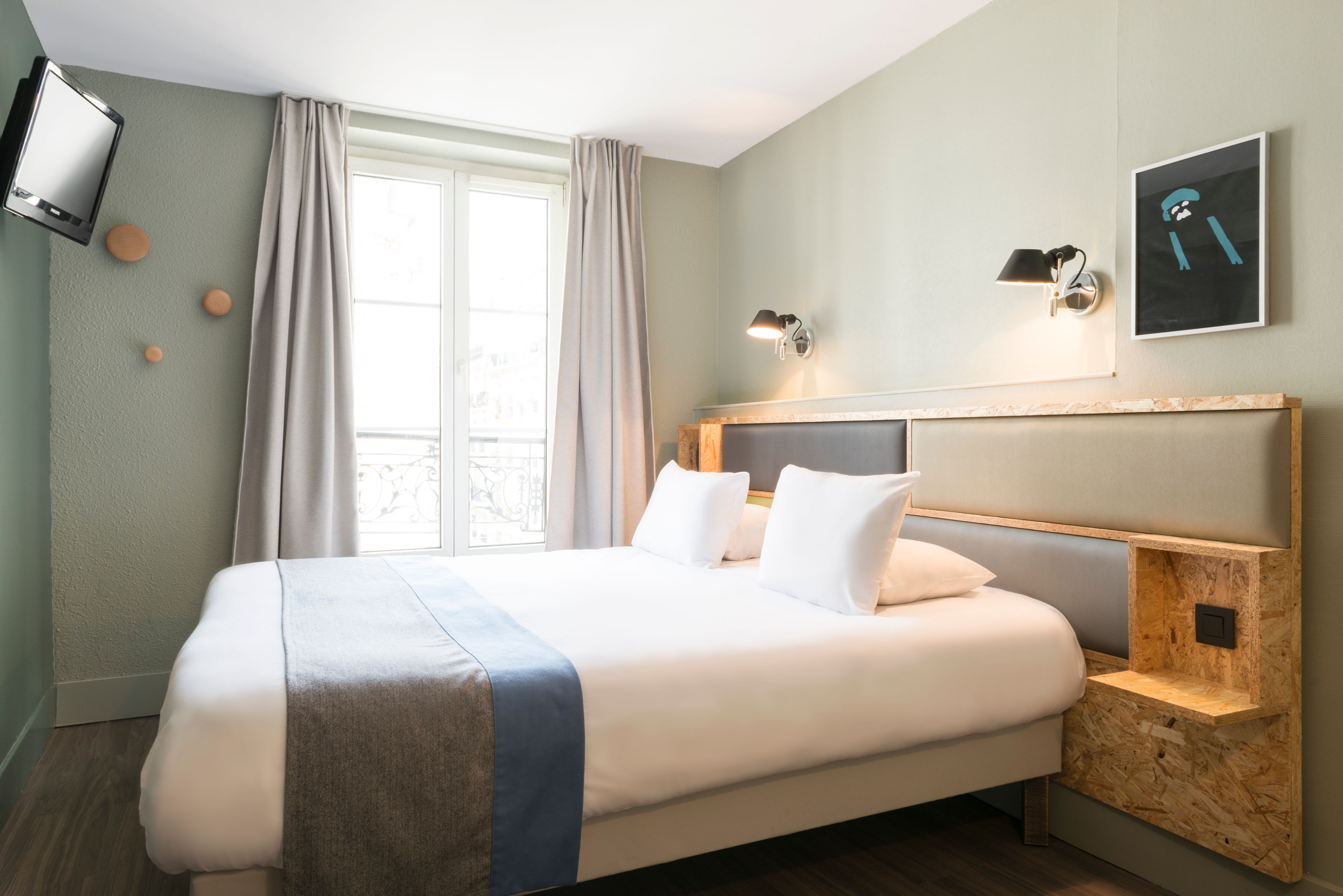 Hôtel BASSS 1