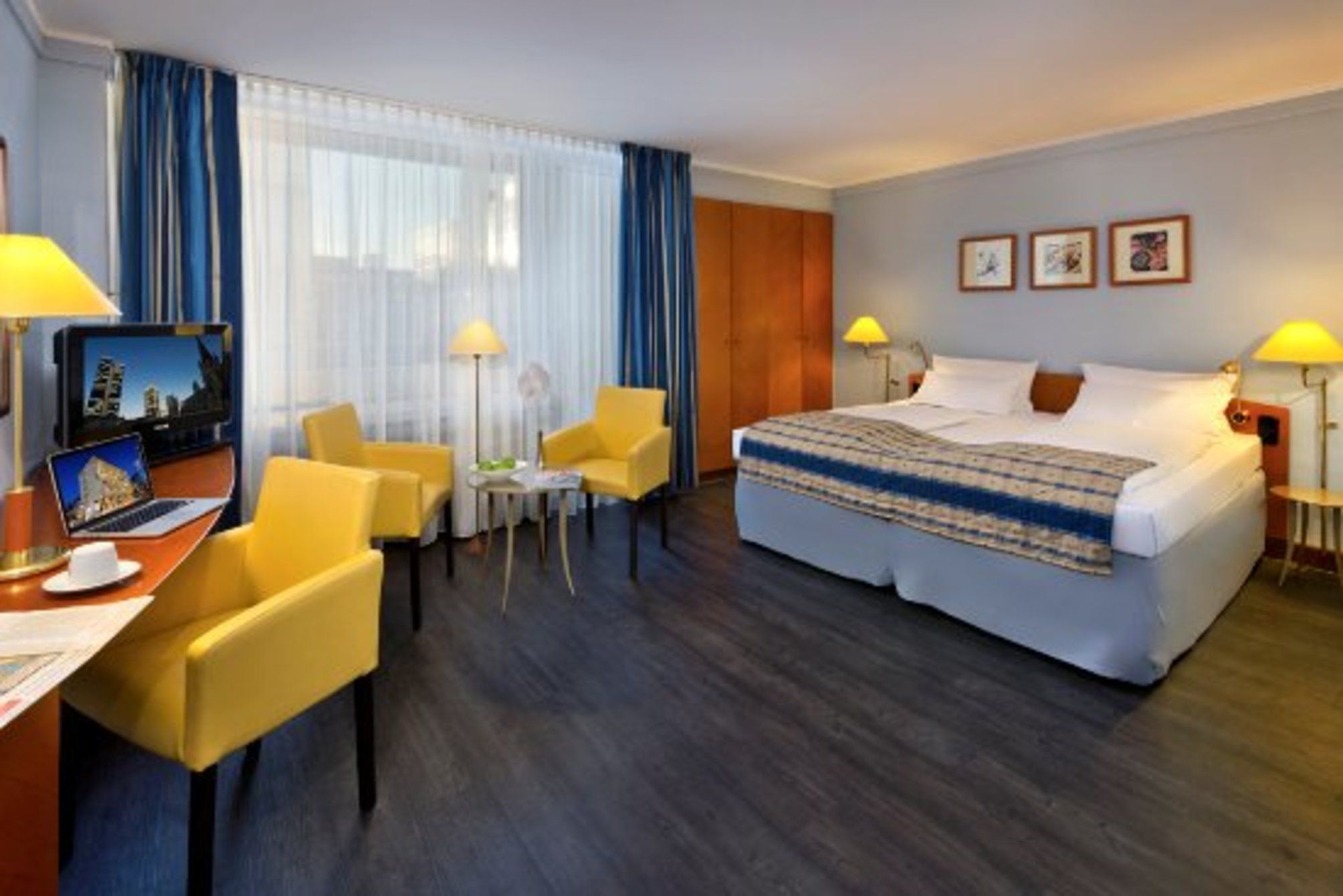 Savigny Hotel Frankfurt 2