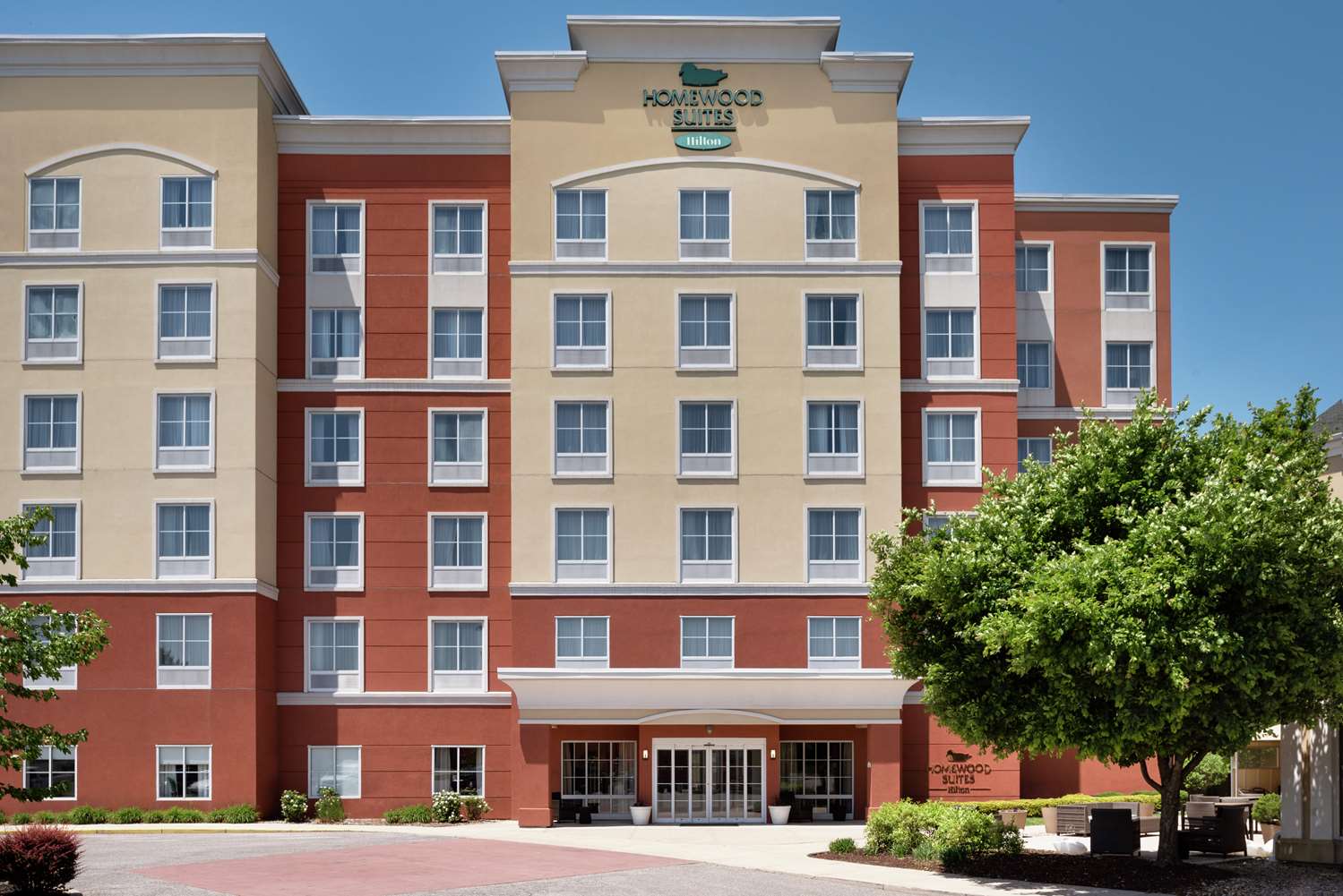 Homewood Suites by Hilton Fort Wayne 1