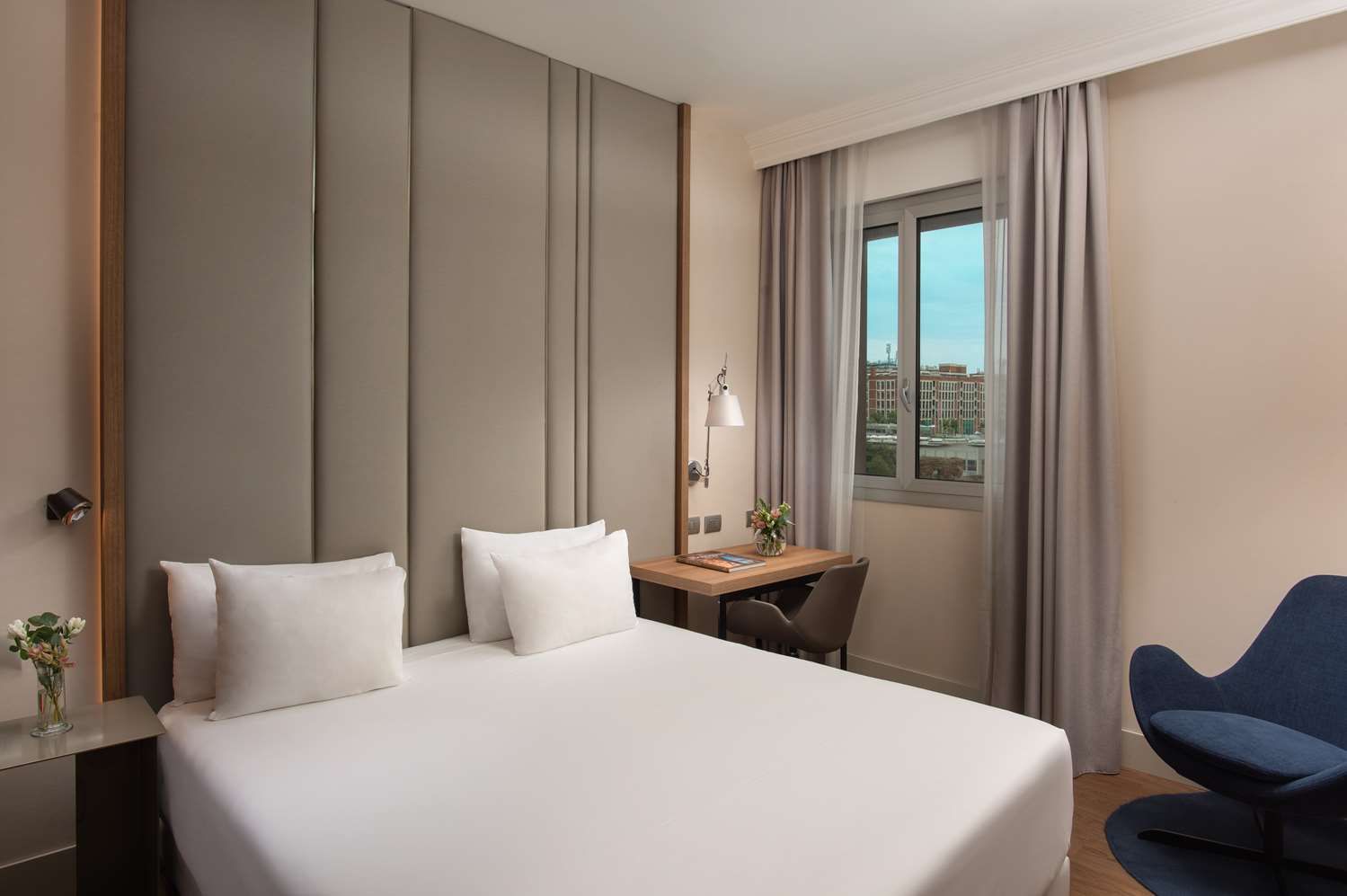 Supérieur(e) Chambre