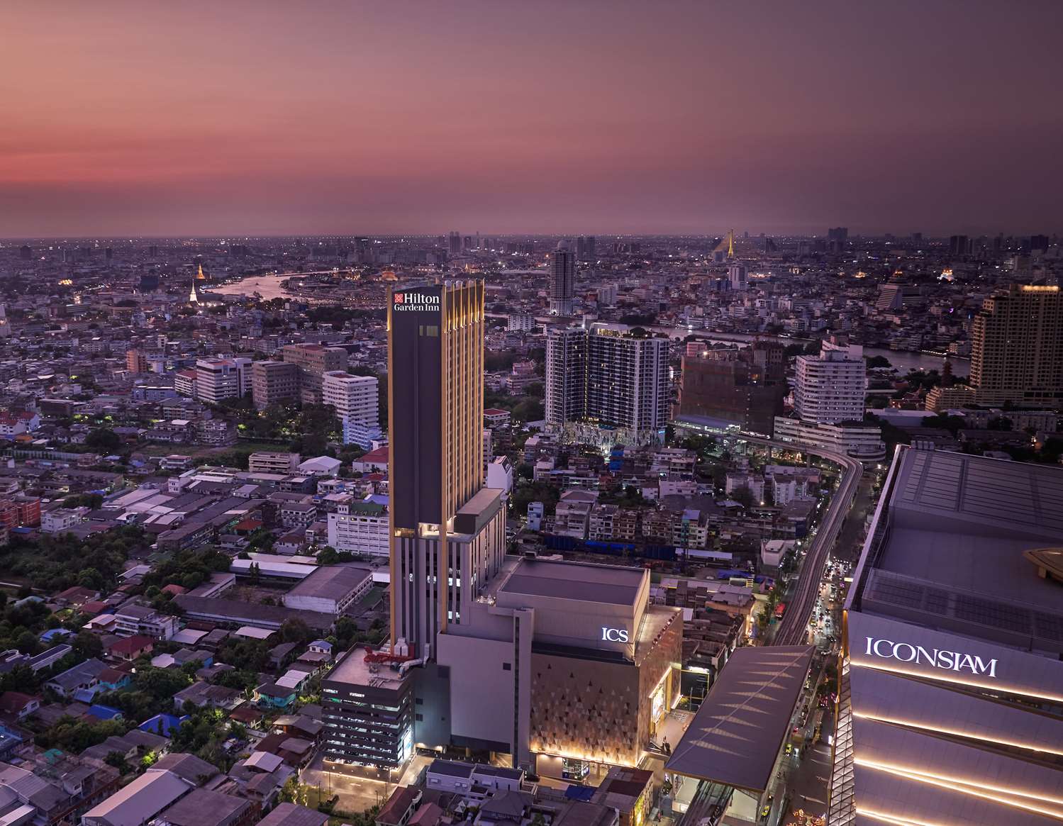 Hilton Garden Inn Bangkok Riverside 1